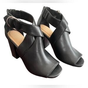 Apt 9 Black Peep Toe Buckle Strap Heels w/Memory Foam Women’s 8